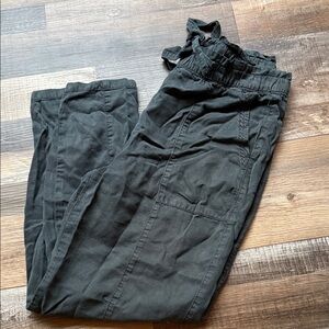Woman’s Black aerie Casual pants!